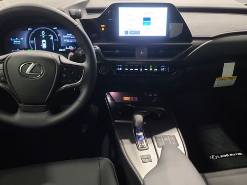 Certified 2026 Lexus UX 300h FWD w/ Accessory Package (2T) image 34