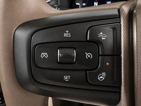 Used 2024 GMC Yukon Denali AWD/4WD image 42
