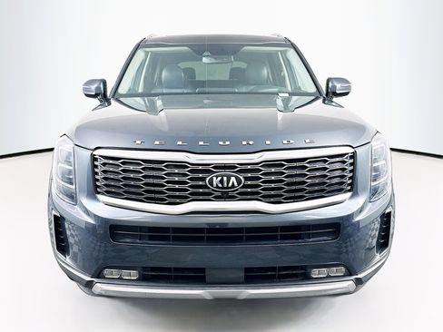 Used 2020 Kia Telluride SX w/ SX Prestige Package image 2