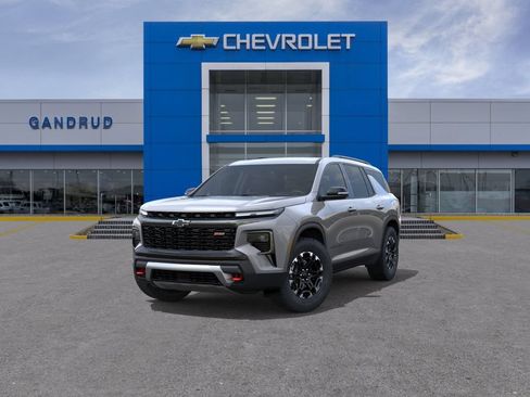 New 2027 Chevrolet Traverse Z71 w/ Driver Confidence Package AWD/4WD image 8