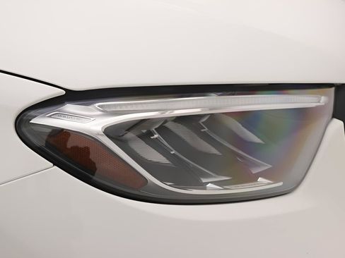 Used 2026 Mercedes-Benz GLC 300 image 24