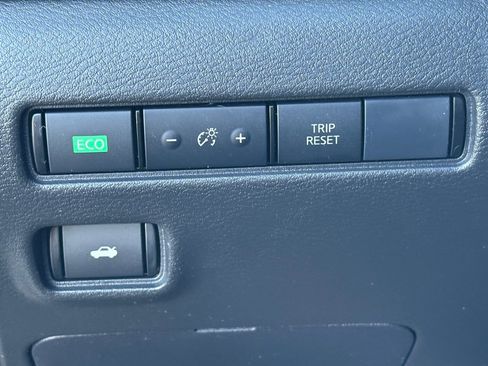 Certified 2023 Nissan Sentra SR image 19