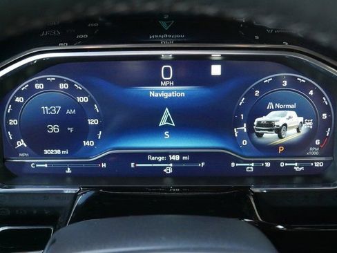 Used 2023 Chevrolet Silverado 1500 ZR2 w/ Technology Package image 39