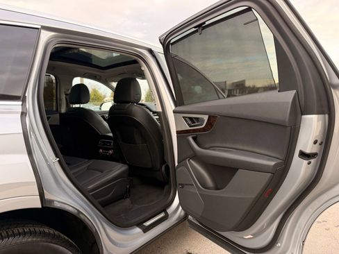 Used 2019 Audi Q7 2.0T Premium Plus image 19