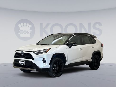 Used 2024 Toyota RAV4 XSE w/ Advanced Technology Package AWD/4WD image 1