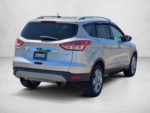 Used 2016 Ford Escape Titanium FWD image 5