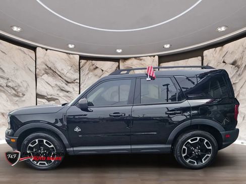 Used 2023 Ford Bronco Sport Outer Banks AWD/4WD image 4
