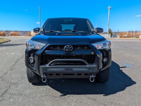 Used 2019 Toyota 4Runner TRD Off-Road Premium image 2