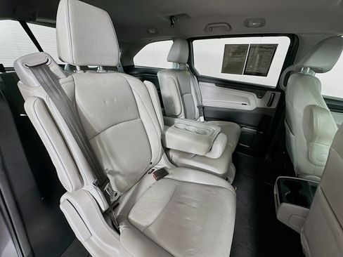 Used 2019 Honda Odyssey EX-L image 28