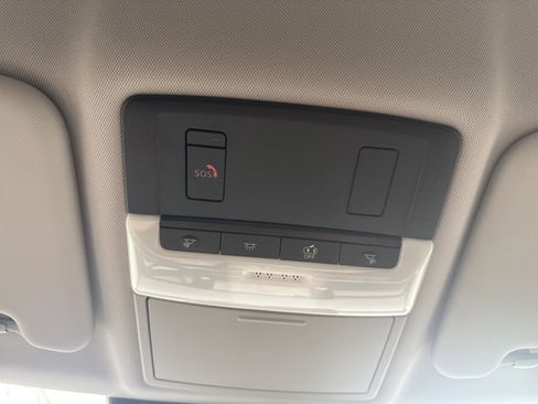 Used 2024 Mitsubishi Outlander SE image 29