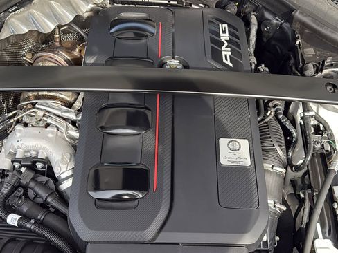 New 2025 Mercedes-Benz GLC 63 AMG S image 14