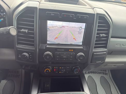 Used 2020 Ford F250 XLT w/ Tremor Off-Road Package image 20