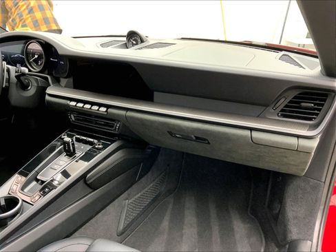 Certified 2024 Porsche 911 Carrera 4 GTS image 21