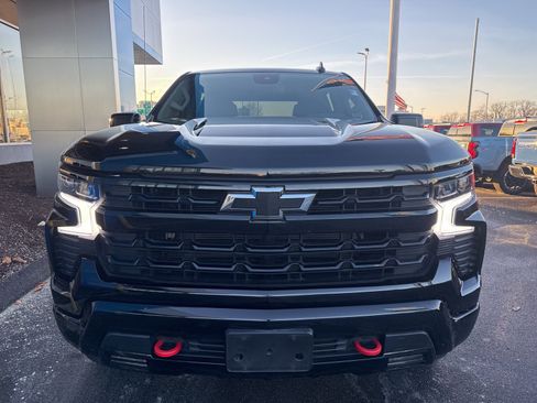 Used 2023 Chevrolet Silverado 1500 RST w/ Redline Edition image 3