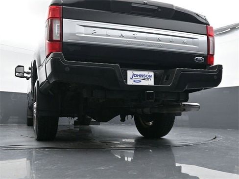 Used 2022 Ford F350 Platinum image 34