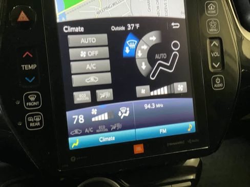 Certified 2021 Toyota Prius Prime Limited image 22