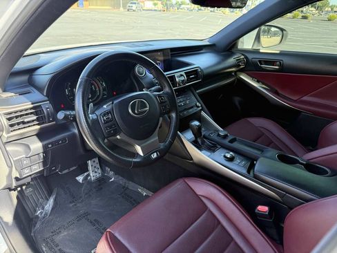 Used 2018 Lexus IS 300 F Sport RWD image 15