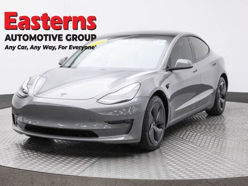 Used 2020 Tesla Model 3 Long Range image 1