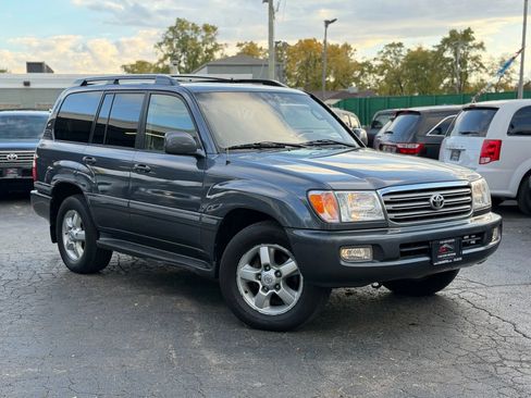 Used 2005 Toyota Land Cruiser AWD/4WD image 3