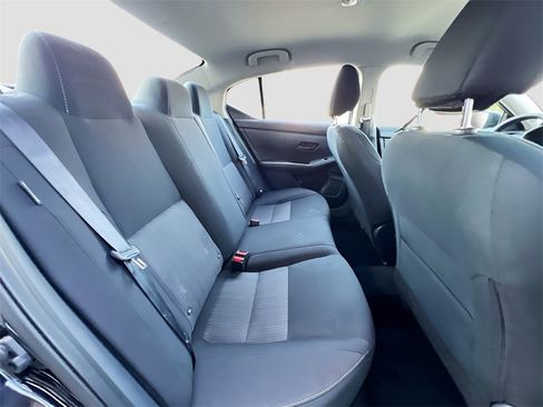 Used 2024 Nissan Sentra SV image 24