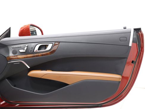 Used 2017 Mercedes-Benz SL 450 image 55