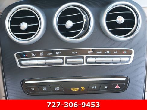 Certified 2022 Mercedes-Benz GLC 300 image 21