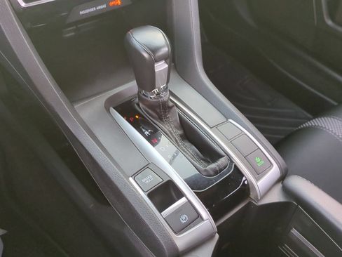 Used 2020 Honda Civic Sport image 15