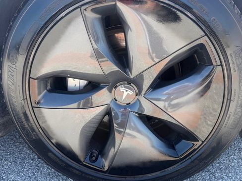 Used 2019 Tesla Model 3 Standard Range Plus RWD image 9