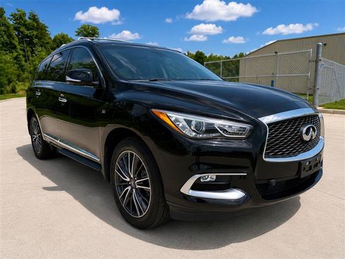 Used 2016 INFINITI QX60 Luxe w/ Deluxe Technology Package AWD/4WD image 9