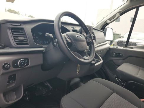 Used 2024 Ford Transit 250 Low Roof w/ Exterior Upgrade Package image 18