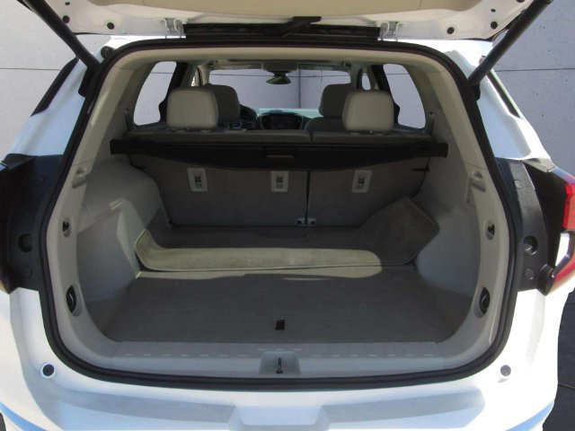 Used 2023 GMC Terrain Denali w/ Denali Premium Package AWD/4WD image 13