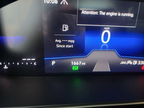 Used 2025 Volkswagen Jetta SE FWD image 19