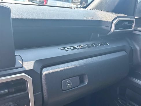 Used 2024 Toyota Tacoma SR w/ SR Upgrade Package AWD/4WD image 36