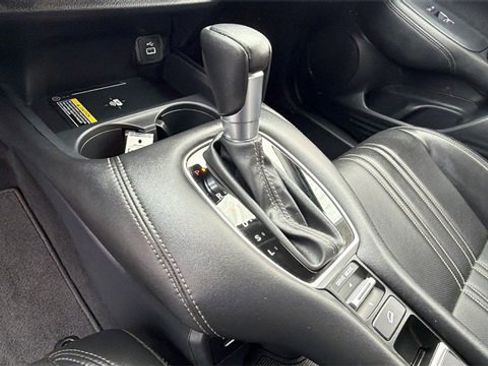 Used 2024 Honda HR-V EX-L image 23