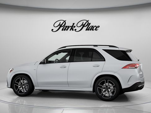 New 2026 Mercedes-Benz GLE 53 AMG 4MATIC image 8