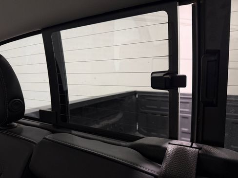 Used 2022 Chevrolet Colorado ZR2 w/ LPO, Power Package image 48