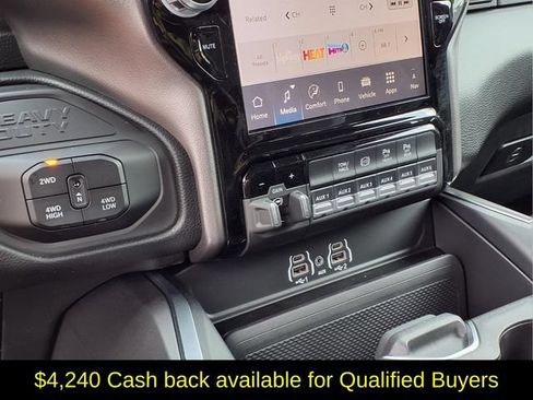 New 2026 RAM 3500 Big Horn AWD/4WD image 7