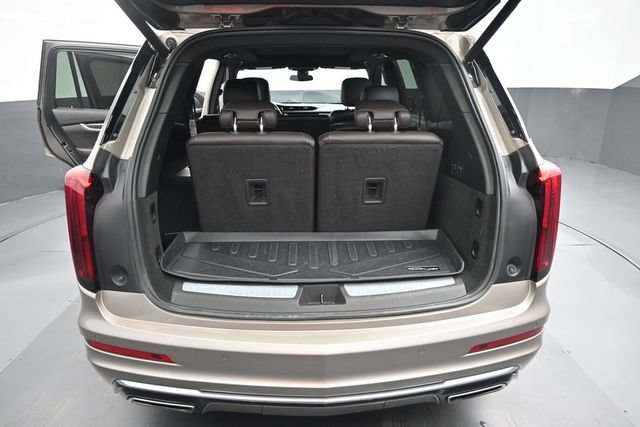 Used 2022 Cadillac XT6 Premium Luxury FWD image 22