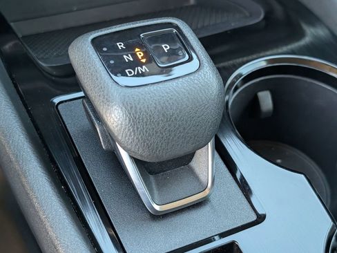 Certified 2023 Nissan Rogue SV image 22