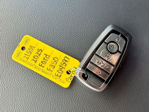 New 2025 Ford F350 Lariat w/ Lariat Ultimate Package image 39