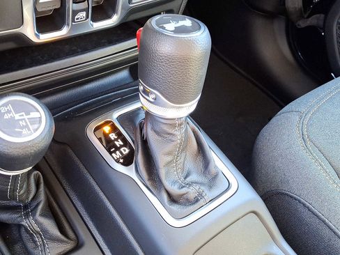 New 2026 Jeep Wrangler Unlimited Sport image 10