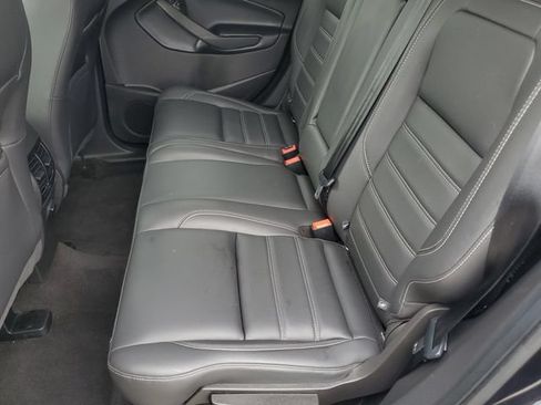 Used 2019 Ford Escape SEL FWD image 9