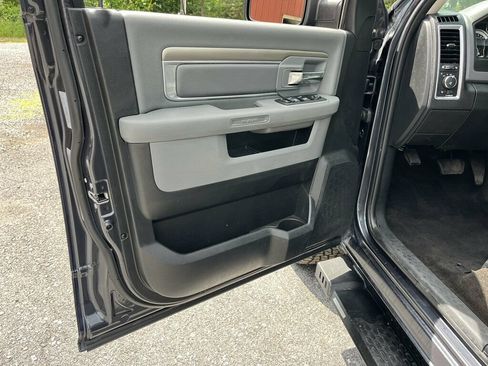 Used 2017 RAM 1500 Big Horn AWD/4WD image 19