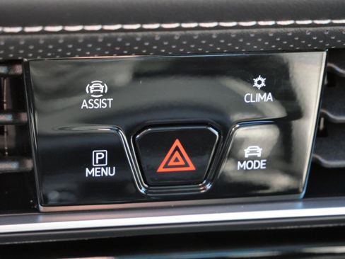 Certified 2024 Volkswagen Atlas Cross Sport SEL image 29