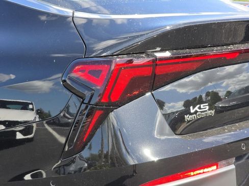 New 2026 Kia K5 EX FWD image 11