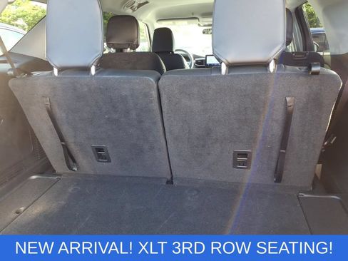 Used 2024 Ford Explorer XLT w/ Equipment Group 202A AWD/4WD image 20