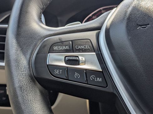 Used 2019 BMW 330i Sedan w/ Convenience Package RWD image 21