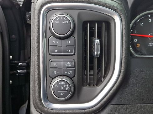 Certified 2022 Chevrolet Silverado 1500 High Country image 27