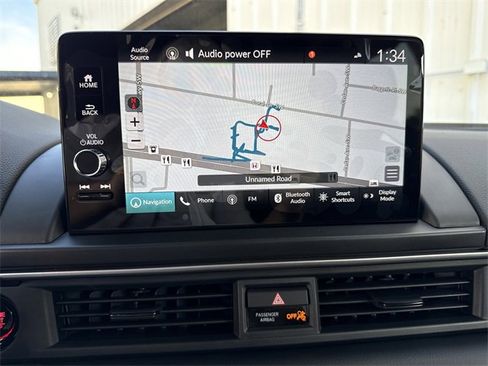 New 2025 Honda Pilot Touring image 24