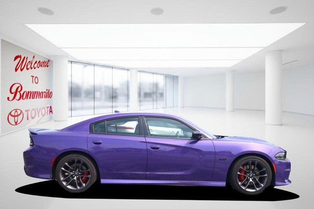 Used 2023 Dodge Charger R/T w/ Plus Group RWD image 5